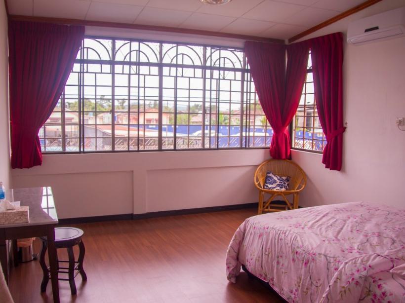 Bike And Tours Bed And Breakfast Лагад-Дату Екстер'єр фото